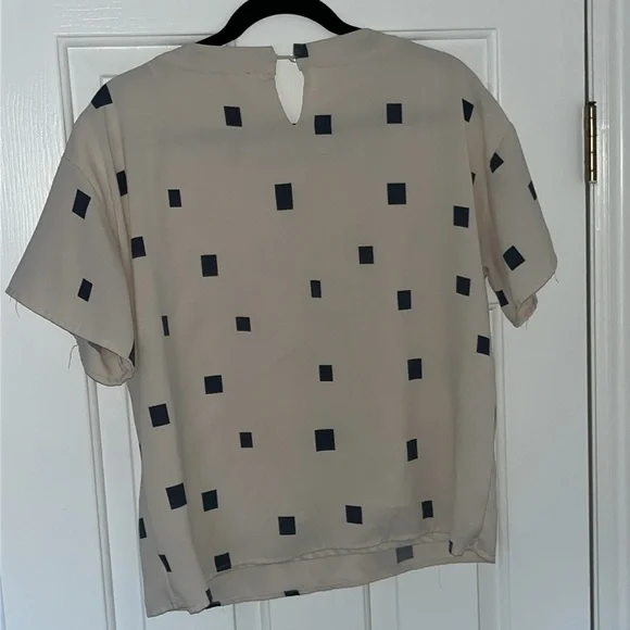 Set - Picture 2 of 3